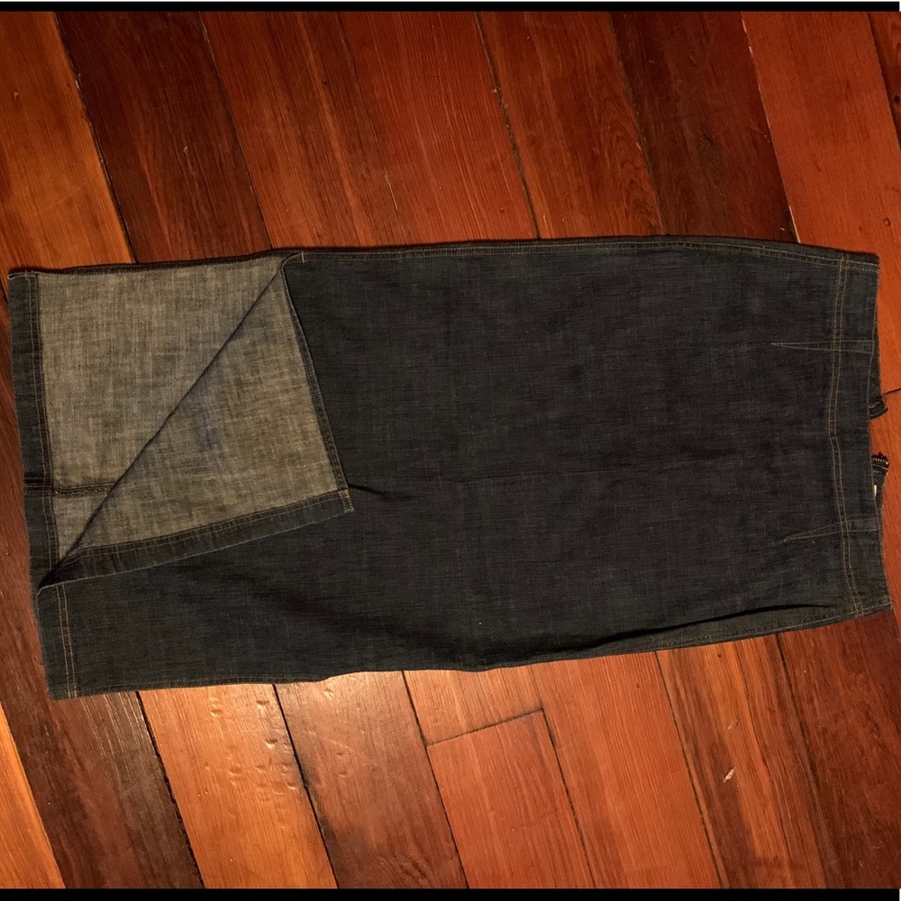 Denim skirt